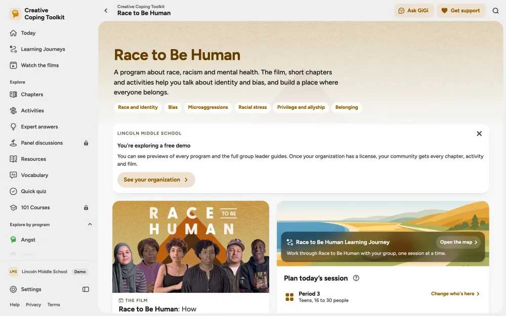 El programa Race to Be Human dentro del Creative Coping Toolkit: sus temas, de la raza y la identidad a la pertenencia, un aviso de demo gratuita, el póster de la película y su Viaje de aprendizaje con la sesión de hoy.
